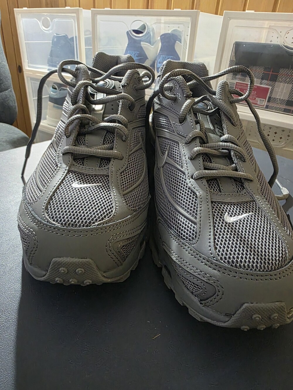 Nike Shox Ride 2 Men's Trainer -Cool Gray Size 8m.